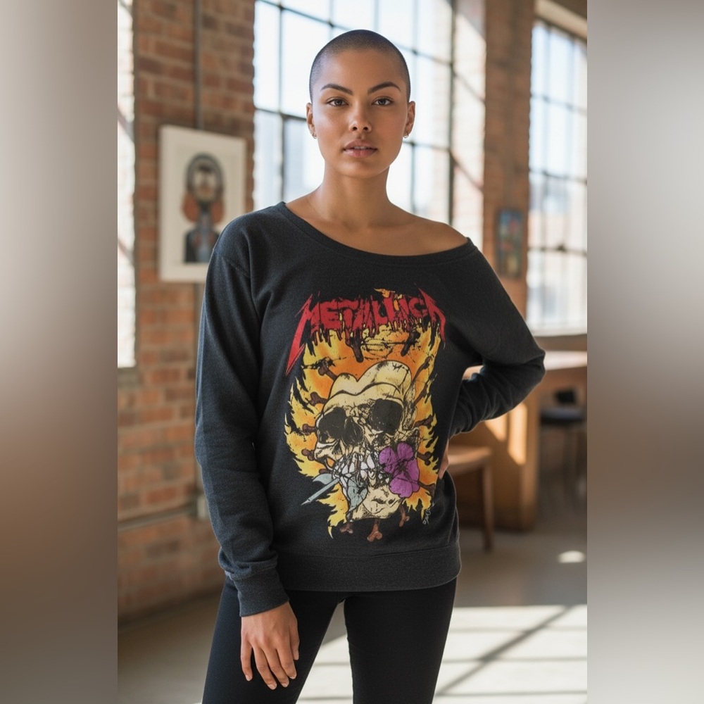 METALLICA LICENSED SWEATSHIRT